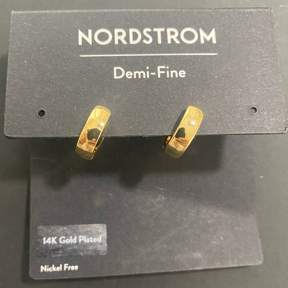 Nordstrom Gold-Color Small Hoop Demi-Fine Huggie Earrings 14k Gold Plate NWT